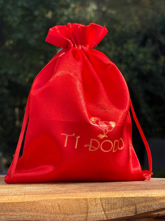 🎁 Pochon Satiné Rouge Ti DoDo – Format 20 x 15 cm